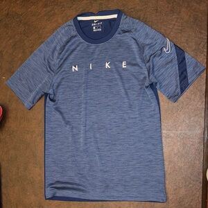 Nike Men's Heathered Blue Short Sleeve Tee